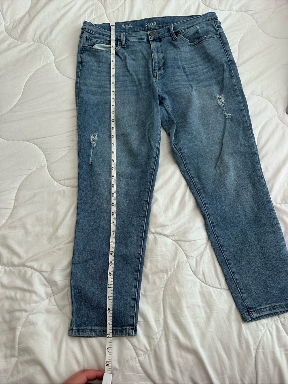 ANA A New Approach Distressed Skinny Jeans - Picture 6 of 7